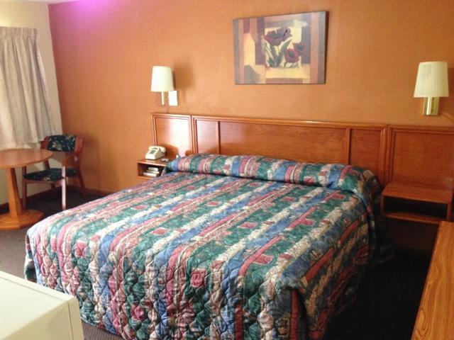 Budget Inn Oskaloosa Zimmer foto