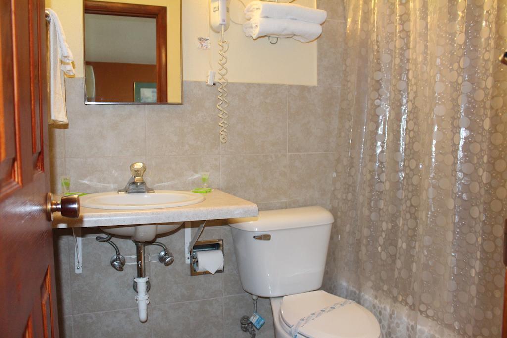 Budget Inn Oskaloosa Zimmer foto