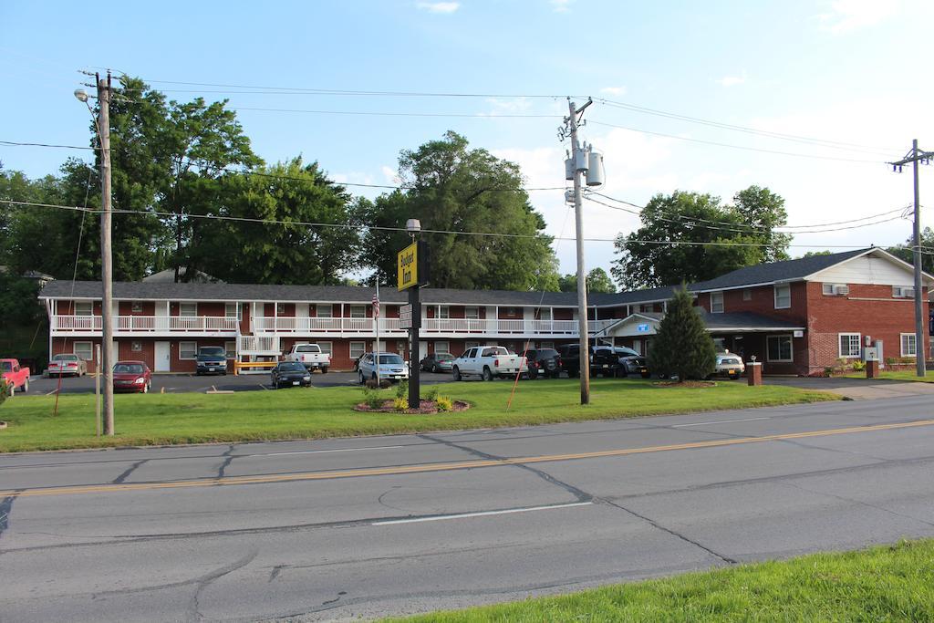 Budget Inn Oskaloosa Exterior foto